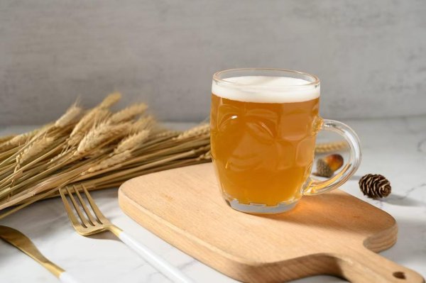 顺发配资 8元啤酒卖不动？重庆啤酒上半年业绩失速，6亿砸向佛山公司救华南市场